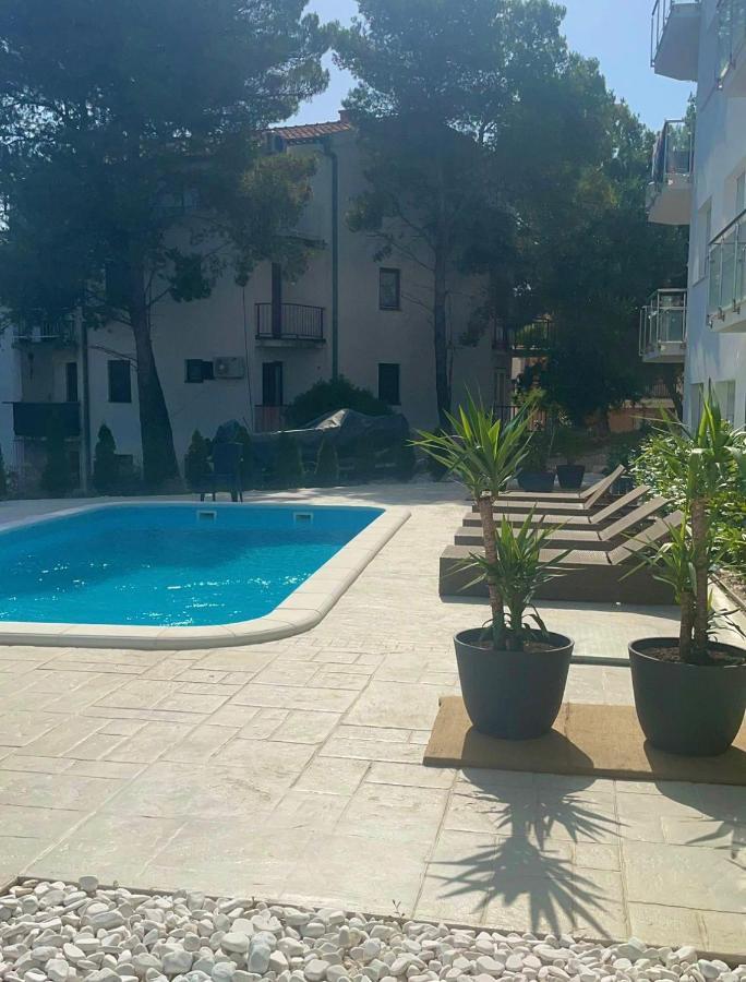 טרוגיר A&A Apartments By The Sea מראה חיצוני תמונה